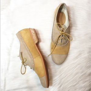 Wolverine No 1883 Maisie Tan Two-Tone Oxfords Sz10